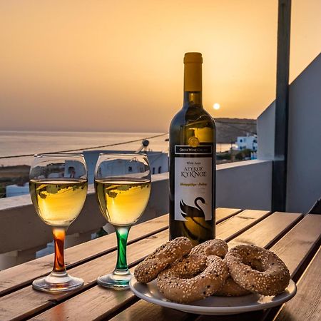 Sun Week Bay Hotel Lefkos  Buitenkant foto