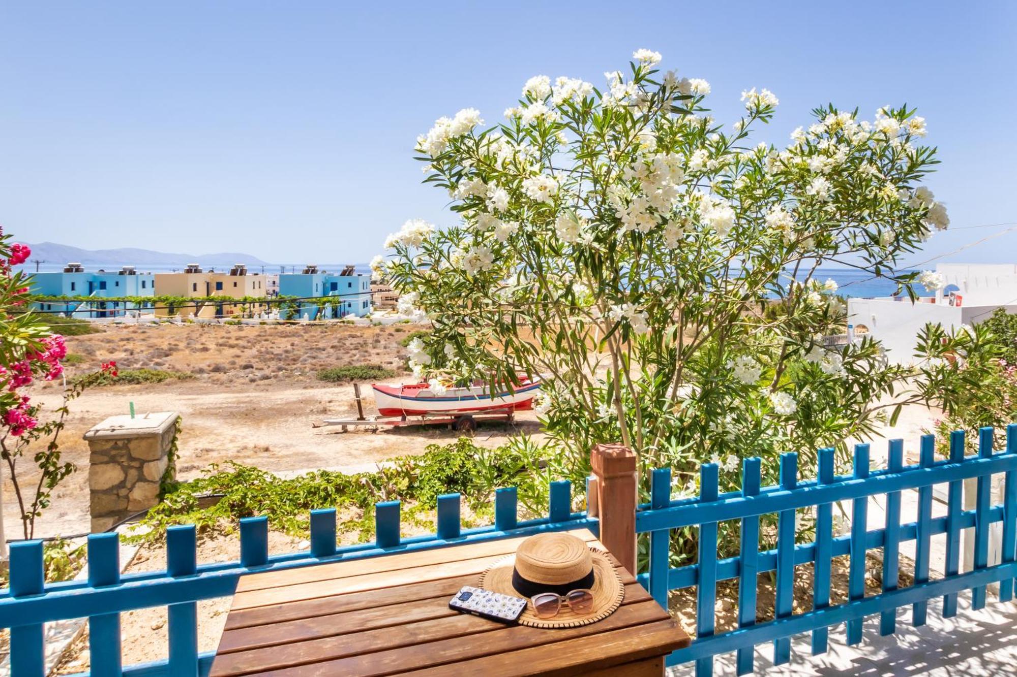Sun Week Bay Hotel Lefkos  Buitenkant foto